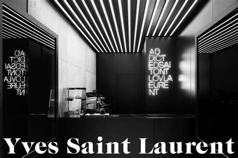 yves saint laurent cafe